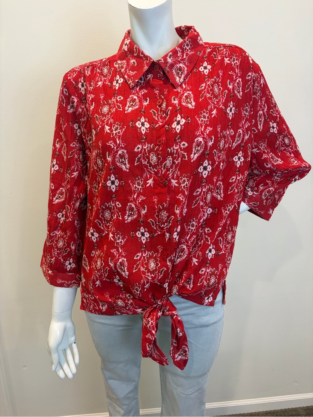 NWOT CATALOG FAVORITES Red Bandana Print Button Down Cotton Shirt